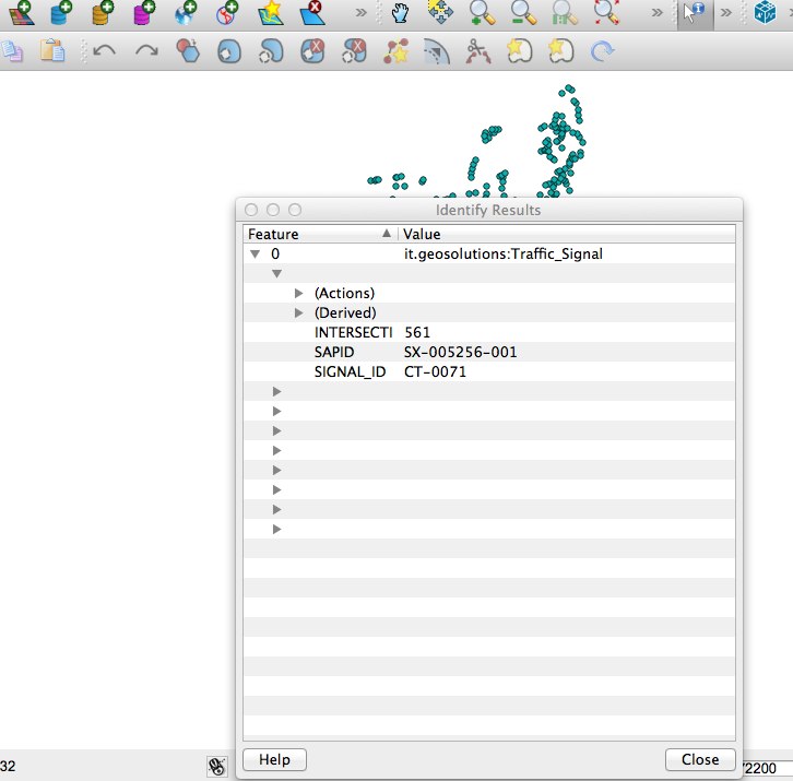 ../../../_images/qgis_wfs_identify.jpg